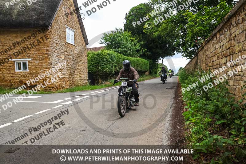 Vintage motorcycle club;eventdigitalimages;no limits trackdays;peter wileman photography;vintage motocycles;vmcc banbury run photographs